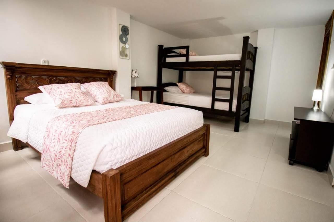 Casa Santa ซีร์กาเซีย ภายนอก รูปภาพ